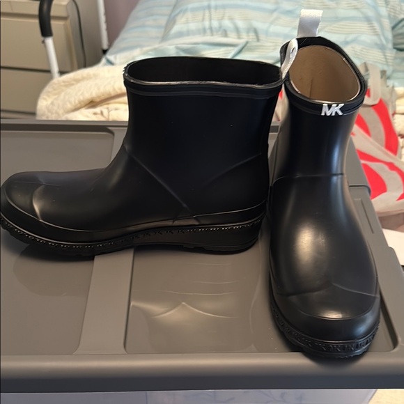 Michael Kors Black Rubber Ankle Boots - Picture 4 of 5